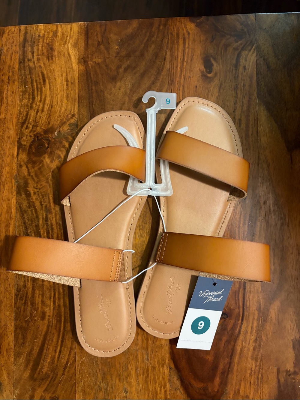 Universal Thread Freya Sandals - Picture 2 of 3